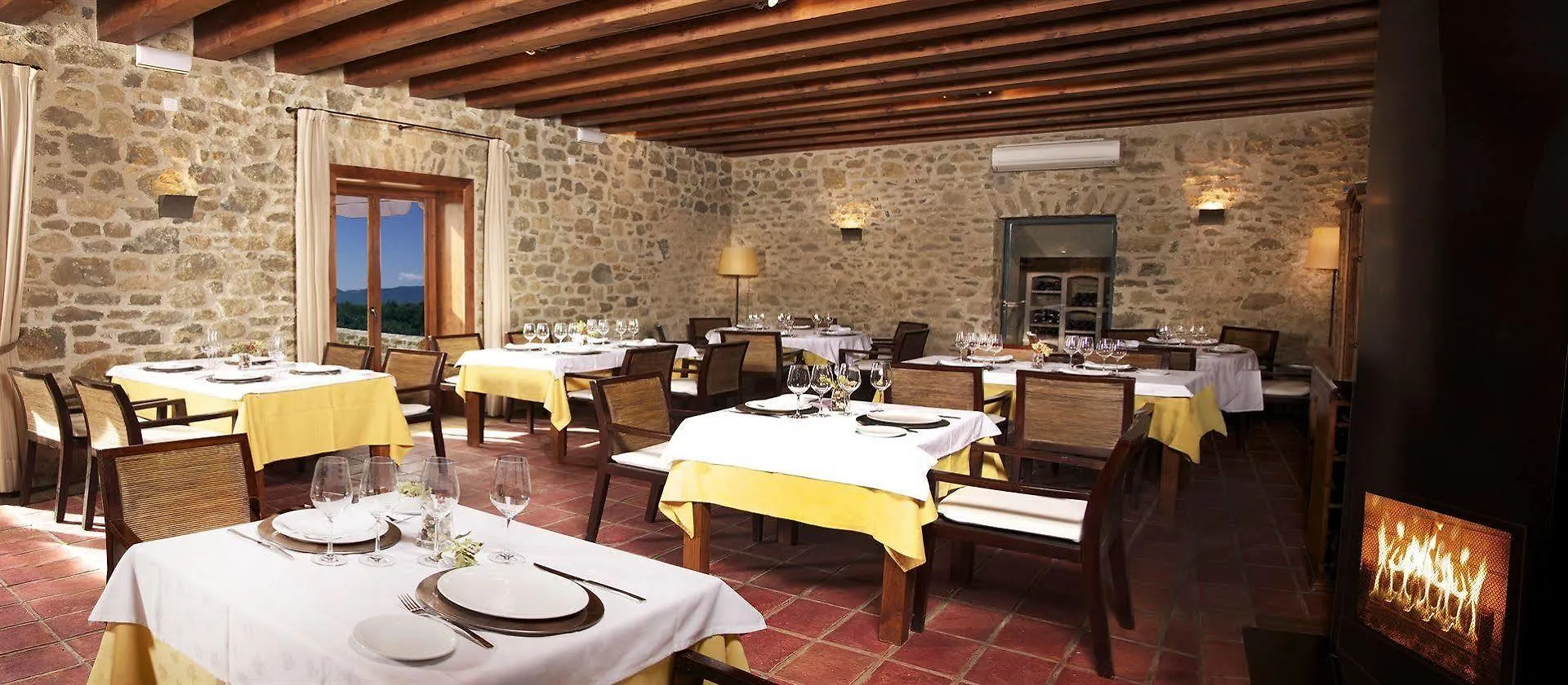 ****  Sant Felíu de Pallarols Hotel Restaurante El Ventos ספרד